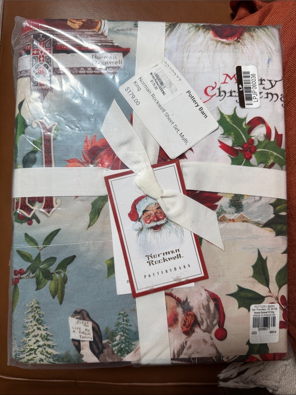 Pottery Barn Norman Rockwell Holiday Sheet Set - Red, Green, Blue, Cream